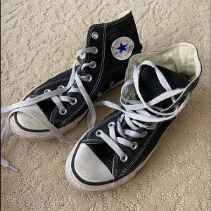 Unisex Black Converse Sneakers